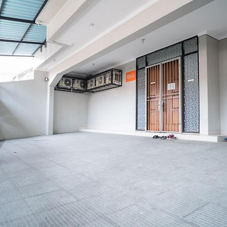 Koolkost Near Pasar Baru Hotel Jacarta Exterior foto