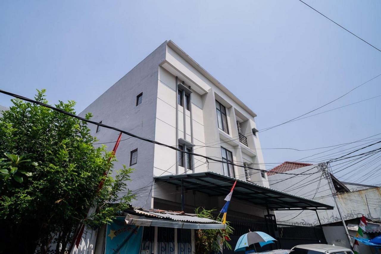 Koolkost Near Pasar Baru Hotel Jacarta Exterior foto