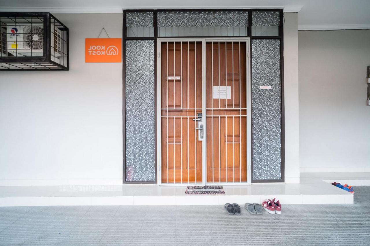 Koolkost Near Pasar Baru Hotel Jacarta Exterior foto